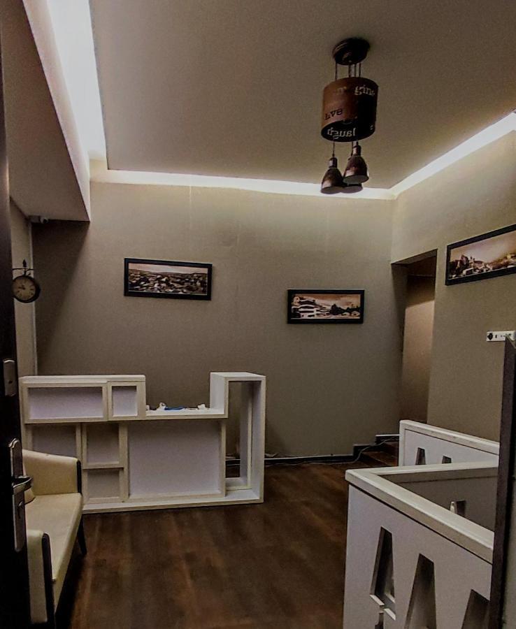 Hostel Simple Tbilisi Luaran gambar