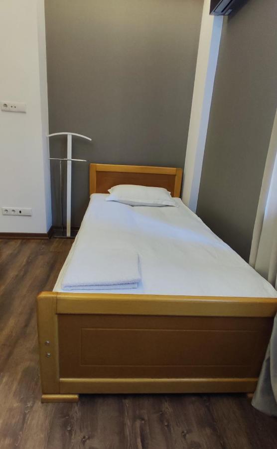 Hostel Simple Tbilisi Luaran gambar