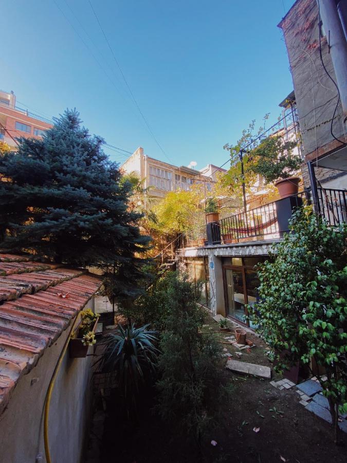 Hostel Simple Tbilisi Luaran gambar